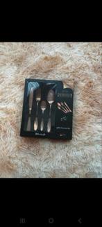 Nieuwe bestekset, Huis en Inrichting, Ophalen of Verzenden, Zo goed als nieuw, Bestekset