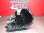 VERSNELLINGSBAK SCHAKEL Nissan Almera Tino (V10M) (8E069VT), Auto-onderdelen, Gebruikt, Nissan