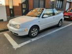 Golf 4 cabrio US 2L 85kw boite auto, Beige, Cabriolet, Automatique, Blanc