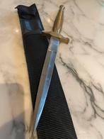 Couteau à baïonnette Dagger, Collections, Objets militaires | Général, Enlèvement