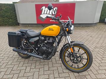 Royal Enfield Meteor 350 '23 2700km beschikbaar voor biedingen