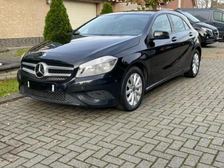 Mercedes A180 d BlueEFFICIENCY NAVI PDC, Auto's, Mercedes-Benz, Bedrijf, Te koop, A-Klasse, ABS, Airbags, Airconditioning, Centrale vergrendeling