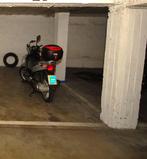 MOTO / fietsen staanplaats te huur in 2018 Antwerpen, Immo, Garages & Places de parking, Anvers (ville)