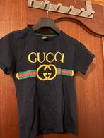 Gucci shirt (5-6jaar), Enfants & Bébés, Enlèvement, Comme neuf