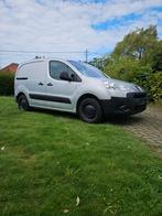 Peugeot partner 1,6 hdi Euro 4, Auto's, Voorwielaandrijving, Stof, Zwart, 4 cilinders