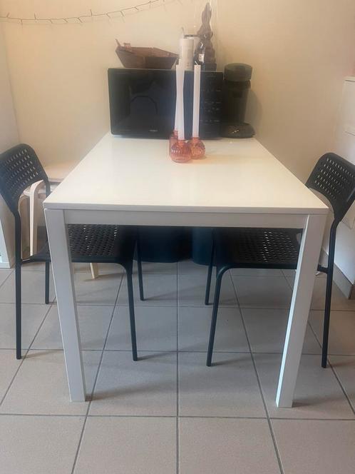 Tafel + stoelen, Huis en Inrichting, Tafels | Eettafels, Zo goed als nieuw, Ophalen