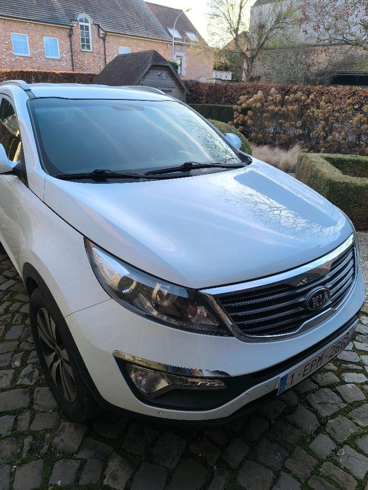 Kia Sportage 1.7/Trekhaak/Onderhoudsboekje/KeylessGO/02-13, Auto's, Kia, Particulier, Sportage, ABS, Achteruitrijcamera, Airbags