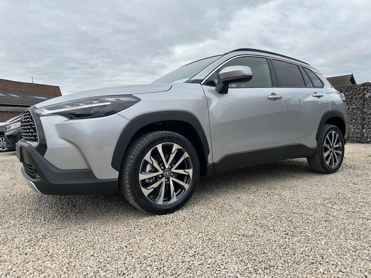 Toyota Corolla Cross Style, Auto's, Toyota, Bedrijf, Te koop, Corolla Cross, Hybride Elektrisch/Benzine, SUV of Terreinwagen, 5 deurs