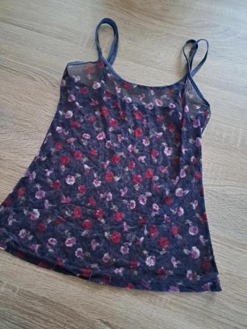 Donkerblauw topje met bloemetjes xs beschikbaar voor biedingen