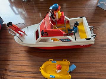 Bateau Playmobil avec figurines et accessoires beschikbaar voor biedingen