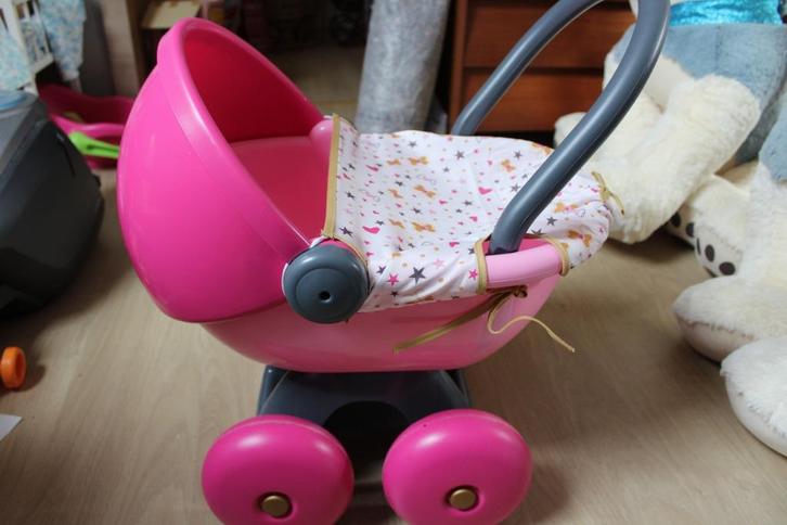 Baby nurse landau câlin de SMOBY, Kinderen en Baby's, Speelgoed | Poppen, Gebruikt, Ophalen