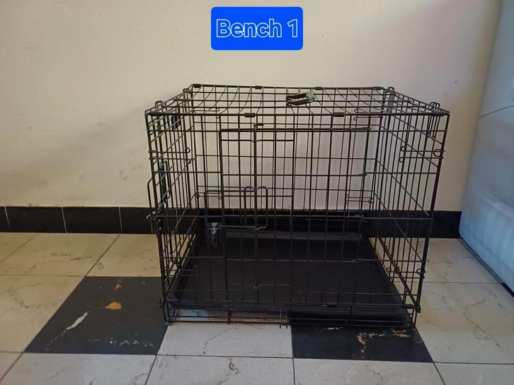 Benchen van het merk M-pets met kliksluiting., Dieren en Toebehoren, Hondenhokken, Zo goed als nieuw, Hondenkennel, Minder dan 65 cm