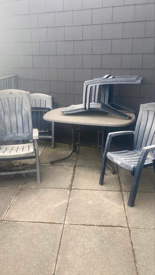 GRATIS tuintafel + tuinstoelen, Tuin en Terras, Tuinsets en Loungesets, Gebruikt, Tuinset, Ophalen
