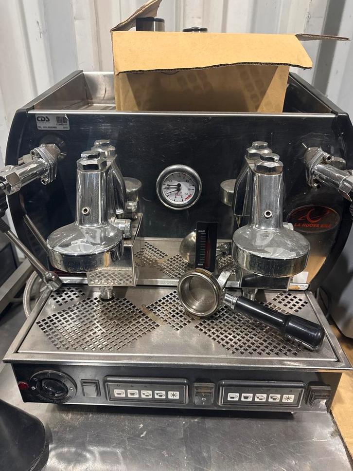 La Nuova Era ALTEA A201 – Professionele espressomachine, Electroménager, Cafetières, Comme neuf, Enlèvement