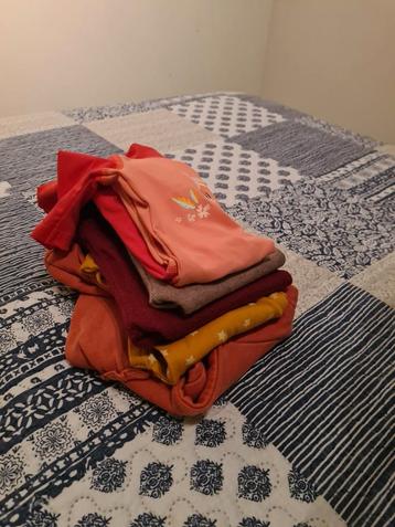 vêtements fille  beschikbaar voor biedingen