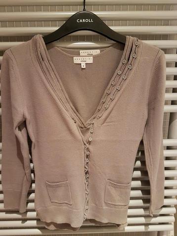 Essentiel grijze twin-set gilet + top maat M beschikbaar voor biedingen