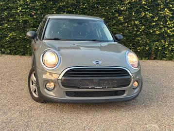 Mini One benzine /5 deur /Navi /1jaar garantie /// beschikbaar voor biedingen