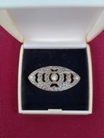 Oude verzilverde broche met steentjes, Handtassen en Accessoires, Ringen, Ophalen of Verzenden, Zo goed als nieuw