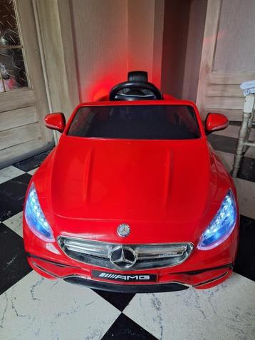 Voiture electrique enfant  beschikbaar voor biedingen