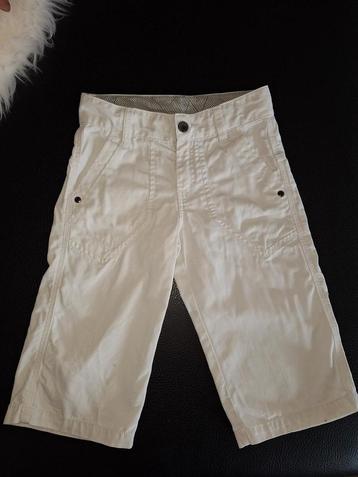 Witte bermuda / lange short in maat 134 van Mexx  beschikbaar voor biedingen
