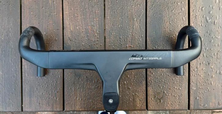 Carbon aero stuur, Fietsen en Brommers, Fietsaccessoires | Overige Fietsaccessoires, Zo goed als nieuw, Ophalen of Verzenden