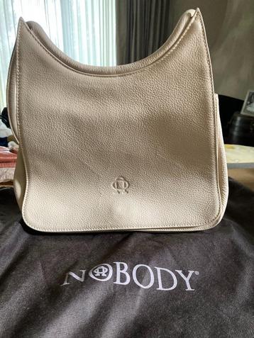 beige handtas van Nobody beschikbaar voor biedingen