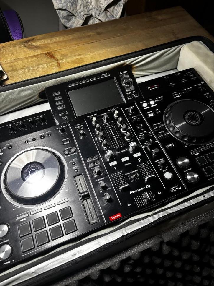 PIONEER XDJ RX2 [INCL. FLIGHTCASE], Muziek en Instrumenten, Dj-sets en Draaitafels, Zo goed als nieuw, Draaitafel, Pioneer, Ophalen