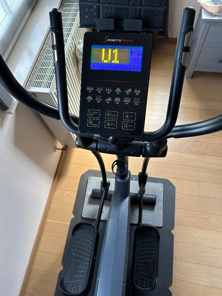 Vélo Elliptique CX2  Sportstech, Sports & Fitness, Appareils de fitness, Utilisé, Vélo elliptique, Bras, Jambes, Pectoraux, Abdominaux