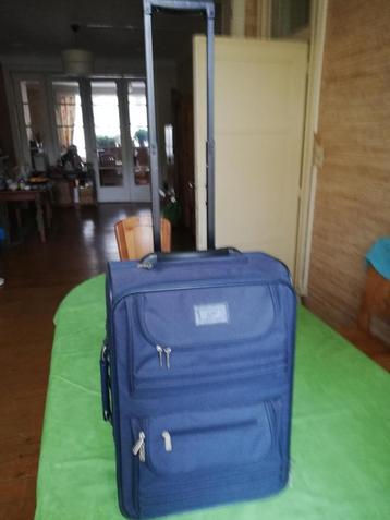 VALIES HANDBAGAGE TRAVELBAG TROLEY SKYBAGS H 50  B 35 D 23cm, Handtassen en Accessoires, Tassen | Reistassen en Weekendtassen