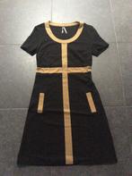 Jurk jersey Four Roses 38/40, Kleding | Dames, Jurken, Maat 38/40 (M), Verzenden, Zwart, Zo goed als nieuw