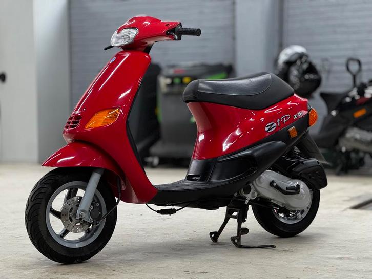 Piaggio Zip 50cc 2 takt Type 3 (Piaggio Zip Type 3 2t), Fietsen en Brommers, Scooters | Piaggio, Zo goed als nieuw, Zip, Tweetakt
