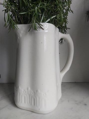 Prachtige oude (water) kan / pichet BOCH, bijzondere vorm beschikbaar voor biedingen