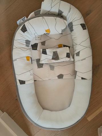 Babycocoon beschikbaar voor biedingen