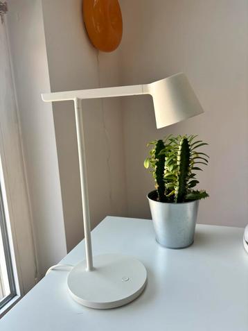 Lampe de bureau Muuto Tip, Enlèvement, Comme neuf