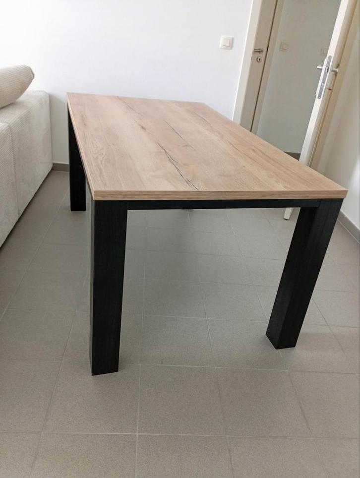 Table à manger, Huis en Inrichting, Tafels | Eettafels, Zo goed als nieuw, Eikenhout, Ophalen of Verzenden