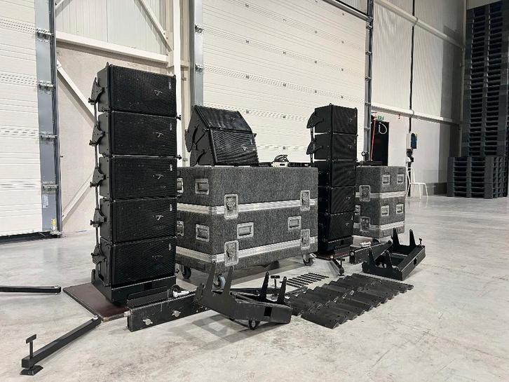 12x Nexo GEO S8 line array: 10x S805 + 2x S830 + NX241, TV, Hi-fi & Vidéo, Enceintes, Utilisé, Ensemble surround complet, 120 watts ou plus