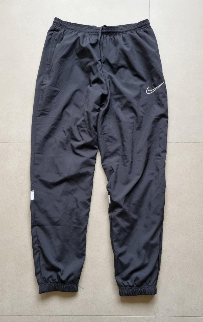 joggingbroek Nike dry fit M, Kleding | Heren, Sportkleding, Zo goed als nieuw, Algemeen, Maat 48/50 (M), Zwart, Ophalen of Verzenden