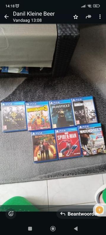 PS4   