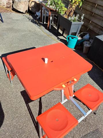 Picknicktafel voor 4 kinderen opvouwbaar beschikbaar voor biedingen