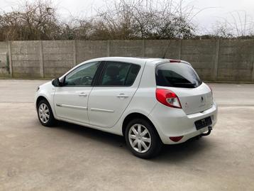 Renault Clio 1.2 TCE benzine 2012 met 107000km*open dak*trek beschikbaar voor biedingen