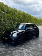 MINI ONE 1.6 ESSENCE 2013 110 000 km, 5 places, Carnet d'entretien, Berline, Noir