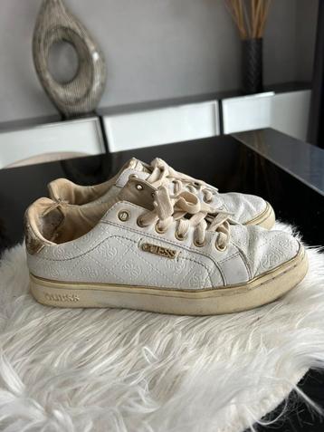 Basket Guess taille 38, Guess, Enlèvement ou Envoi, Beige, Sneakers et Baskets
