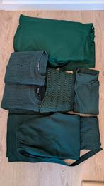 Uniformkledij Sint- Bavobasisschool Gent apart of pakket, Ophalen, Gebruikt, Maat 128
