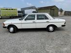 1978 Mercedes-Benz 200 Oldtimer, Auto's, Gebruikt, Overige modellen, Overige brandstoffen, Bedrijf