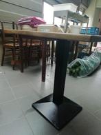 Horeca mooie volhouten tafels met zwarte metalen voet., Ophalen, Gebruikt