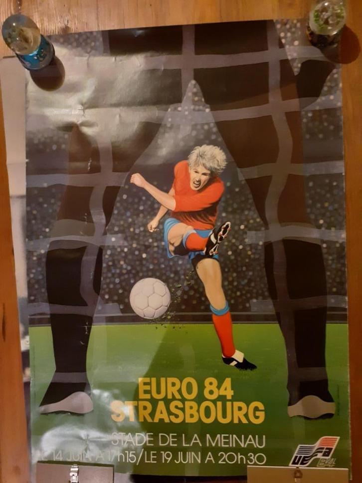 Poster EK voetbal 1984, Verzamelen, Sportartikelen en Voetbal, Gebruikt, Poster, Plaatje of Sticker, Ophalen of Verzenden