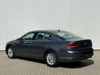 ✅ Volkswagen Passat  1.6 TDI GARANTIE Acc Navi Camera 1.eig, Auto's, Voorwielaandrijving, 4 deurs, Stof, Euro 6