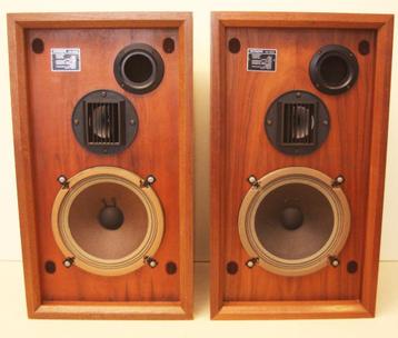 Hitachi HS-201C Luidsprekers / 20 Watts / 8 Ohms / Japan beschikbaar voor biedingen