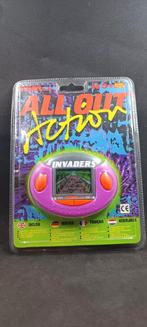 Tiger All out action Invaders 1998 blister LCD retrogaming, Consoles de jeu & Jeux vidéo, Enlèvement ou Envoi, Comme neuf