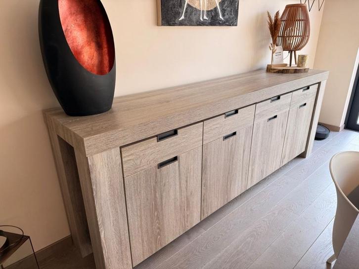 Set van stijlvolle kasten: tv-meubel, drankkast en dressoir, Huis en Inrichting, Kasten | Dressoirs, Zo goed als nieuw, Met lade(s)